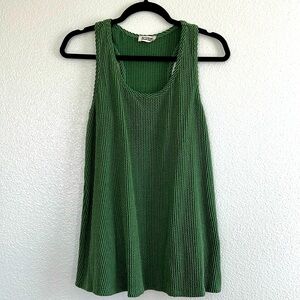 Green textured tank top, size XL/2X